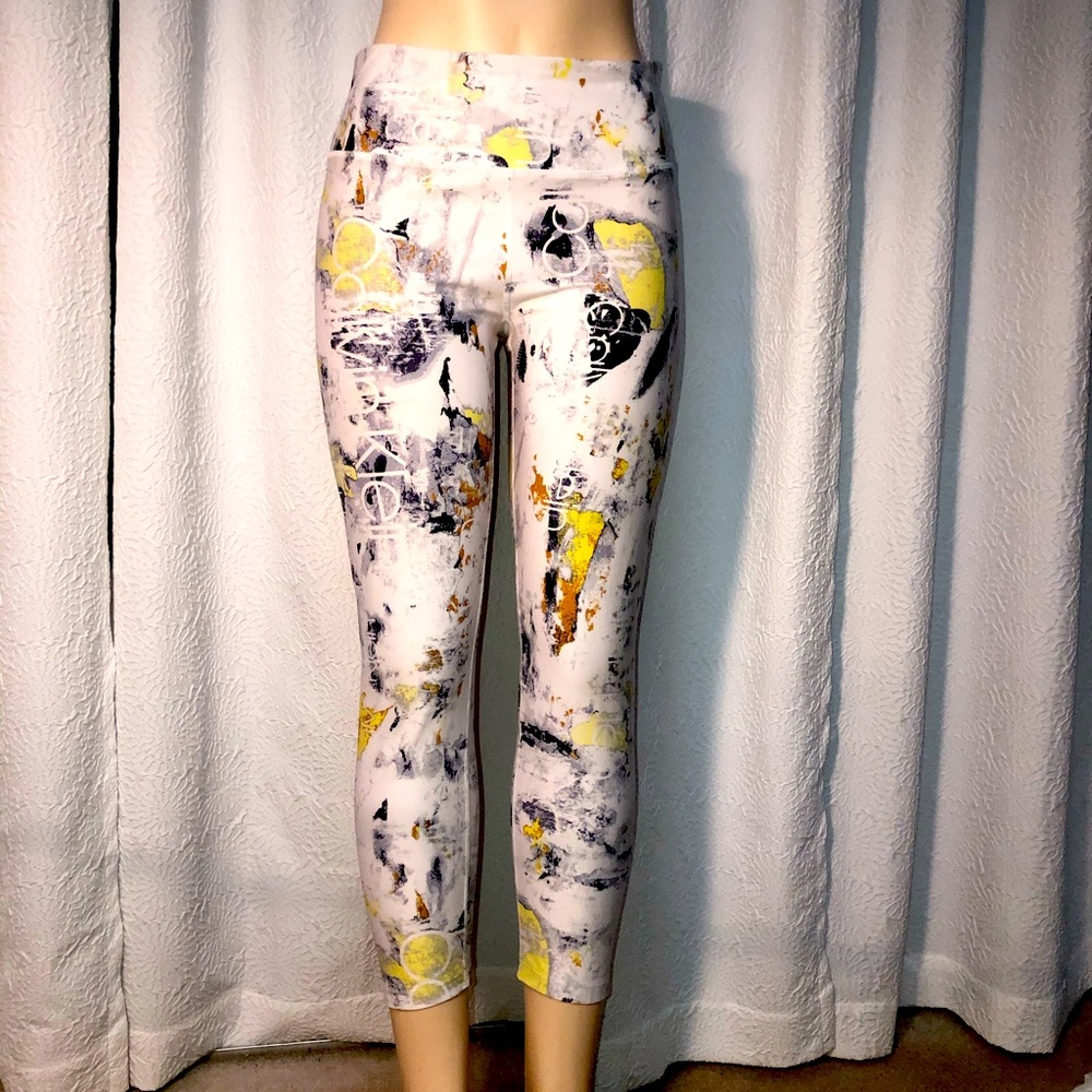 Calvin Klein Performance Wick Legging Pattern - image 1